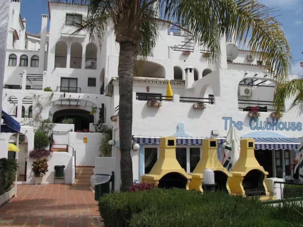 Pueblo Evita Apartment In Exclusive Holiday Complex Benalmádena Exterior photo